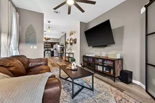 6400 46th Ave N, Kenneth City, FL 33709 - Photo 7