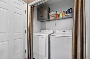 6400 46th Ave N, Kenneth City, FL 33709 - Photo 25