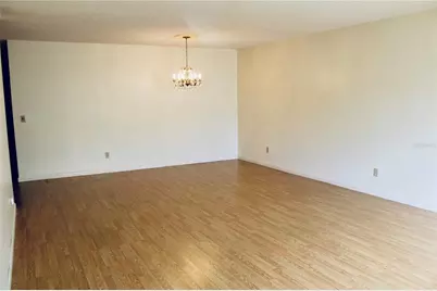 2170 Americus Boulevard S #4, Clearwater, FL 33763 - Photo 5