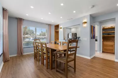 3852 Mandalay Drive, Saint Petersburg, FL 33705 - Photo 7