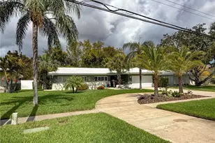 2058 Nursery Rd, Clearwater, FL 33764 - Photo 5