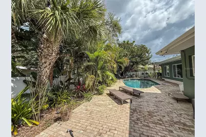 2058 Nursery Road, Clearwater, FL 33764 - Photo 13