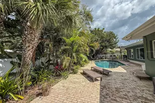 2058 Nursery Rd, Clearwater, FL 33764 - Photo 17