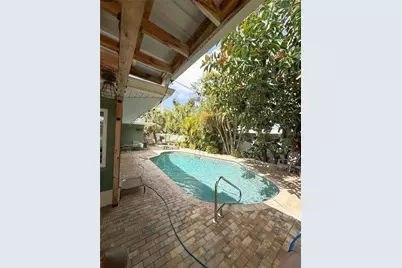 2058 Nursery Road, Clearwater, FL 33764 - Photo 11