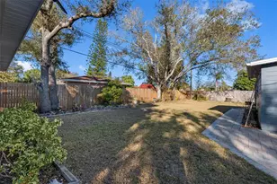 11491 118th Pl, Largo, FL 33778 - Photo 29