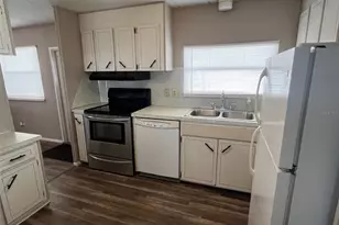 66 Thatch Palm St W, Largo, FL 33770 - Photo 5