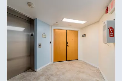 1370 Gulf Boulevard #402, Clearwater, FL 33767 - Photo 5