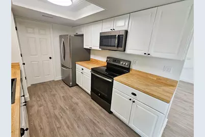 12218 Shadow Ridge Boulevard, Hudson, FL 34669 - Photo 11