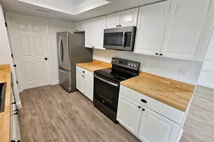 12218 Shadow Ridge Blvd, Hudson, FL 34669 - Photo 11