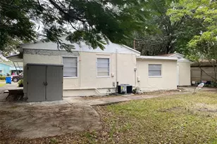 2525 Imlay Ct S, Saint Petersburg, FL 33705 - Photo 15