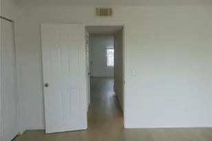 9119 Tudor Dr, Tampa, FL 33615 - Photo 19