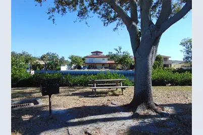 9119 Tudor Drive #E102, Tampa, FL 33615 - Photo 21