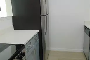 9119 Tudor Dr, Tampa, FL 33615 - Photo 3