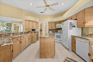 35 Greenhaven Trail, Oldsmar, FL 34677 - Photo 17