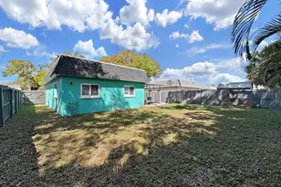 12255 Mallory Dr, Largo, FL 33774 - Photo 23