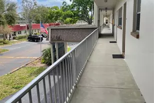 5880 38th Ave N, Saint Petersburg, FL 33710 - Photo 3