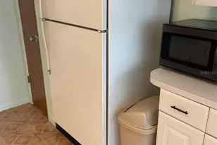 5880 38th Ave N, Saint Petersburg, FL 33710 - Photo 5