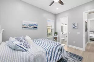 9810 Compass Point Way, Tampa, FL 33615 - Photo 37