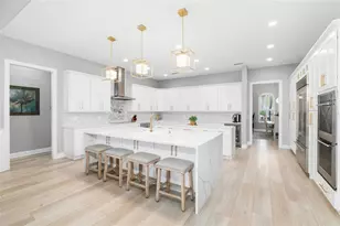 9810 Compass Point Way, Tampa, FL 33615 - Photo 13