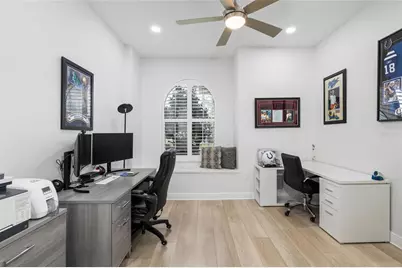 9810 Compass Point Way, Tampa, FL 33615 - Photo 23