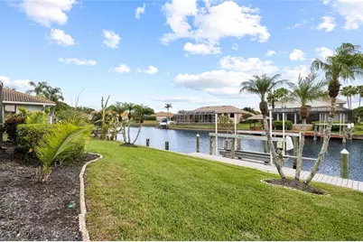 9810 Compass Point Way, Tampa, FL 33615 - Photo 57