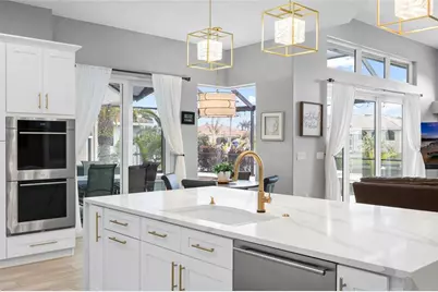 9810 Compass Point Way, Tampa, FL 33615 - Photo 17