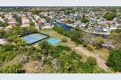 9810 Compass Point Way, Tampa, FL 33615 - Photo 73