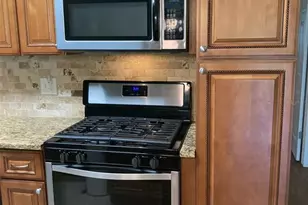 5980 Terrace Park Dr N, Saint Petersburg, FL 33709 - Photo 15