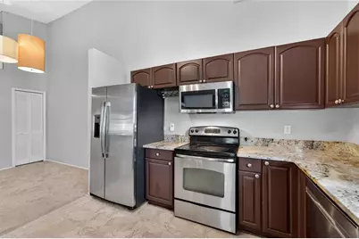 11808 Skylake Place #D, Temple Terrace, FL 33617 - Photo 31