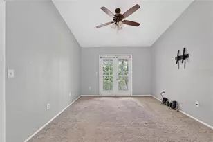 11808 Skylake Pl, Temple Terrace, FL 33617 - Photo 5