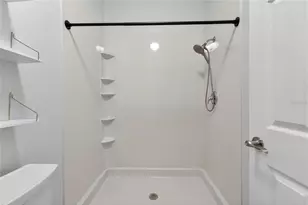 11808 Skylake Pl, Temple Terrace, FL 33617 - Photo 7