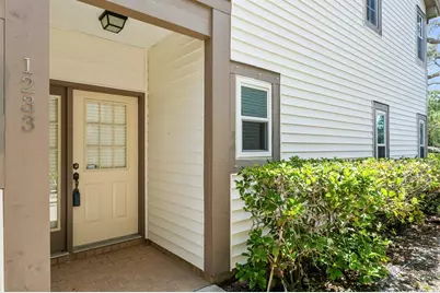 1233 Clays Trail, Oldsmar, FL 34677 - Photo 5