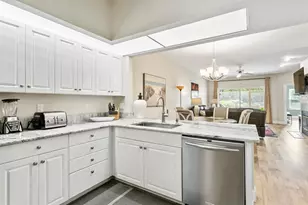 1233 Clays Trail, Oldsmar, FL 34677 - Photo 29