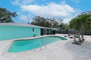 1250 Dinnerbell Ln E, Dunedin, FL 34698 - Photo 39