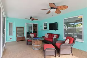1250 Dinnerbell Ln E, Dunedin, FL 34698 - Photo 33