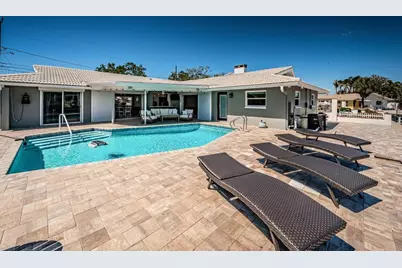 2180 Dolphin Boulevard S, Saint Petersburg, FL 33707 - Photo 51