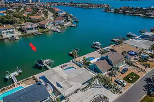 2180 Dolphin Blvd S, Saint Petersburg, FL 33707 - Photo 1