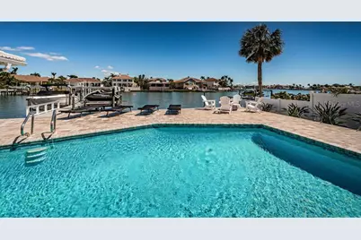 2180 Dolphin Boulevard S, Saint Petersburg, FL 33707 - Photo 43