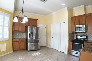 100 Flame Vine Way, Groveland, FL 34736 - Photo 15