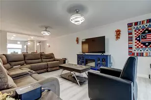 7321 Central Ave, Saint Petersburg, FL 33710 - Photo 9
