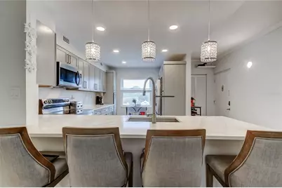 7321 Central Avenue #301, Saint Petersburg, FL 33710 - Photo 3