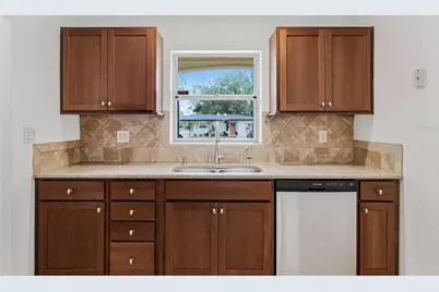 4711 W Beaumont Street, Tampa, FL 33611 - Photo 13