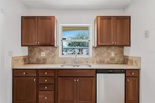 4711 W Beaumont St, Tampa, FL 33611 - Photo 13