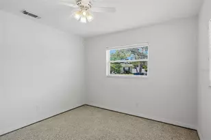 4711 W Beaumont St, Tampa, FL 33611 - Photo 31