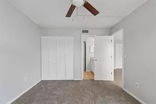 6915 Stonesthrow Cir N, Saint Petersburg, FL 33710 - Photo 25