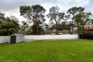 2637 Cypress Bend Dr, Clearwater, FL 33761 - Photo 7