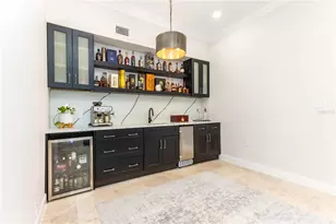 430 Palm Island SE, Clearwater Beach, FL 33767 - Photo 5
