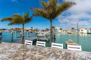 430 Palm Island SE, Clearwater Beach, FL 33767 - Photo 53