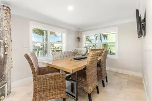 430 Palm Island SE, Clearwater Beach, FL 33767 - Photo 19