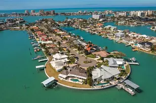 430 Palm Island SE, Clearwater Beach, FL 33767 - Photo 69